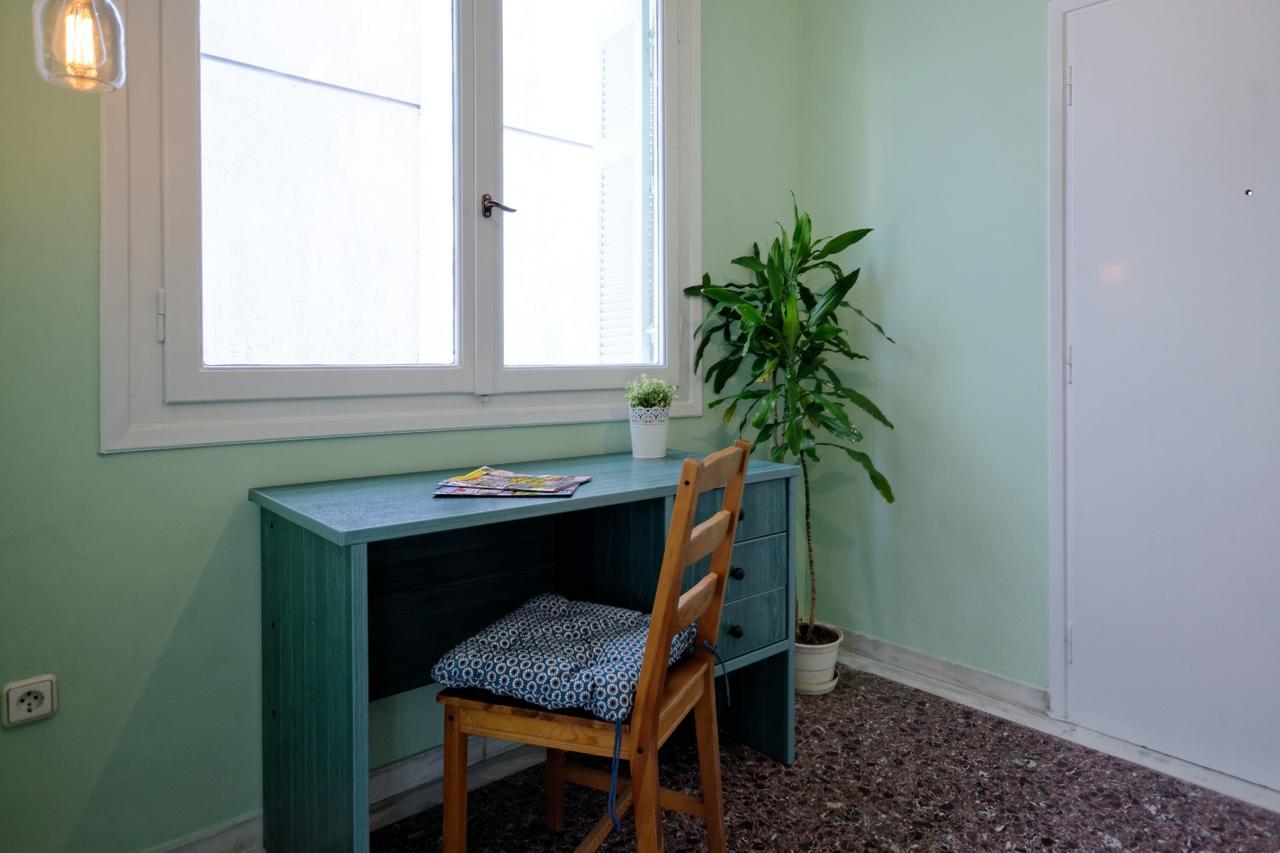 Kosta'S Cottage House Athena Bagian luar foto