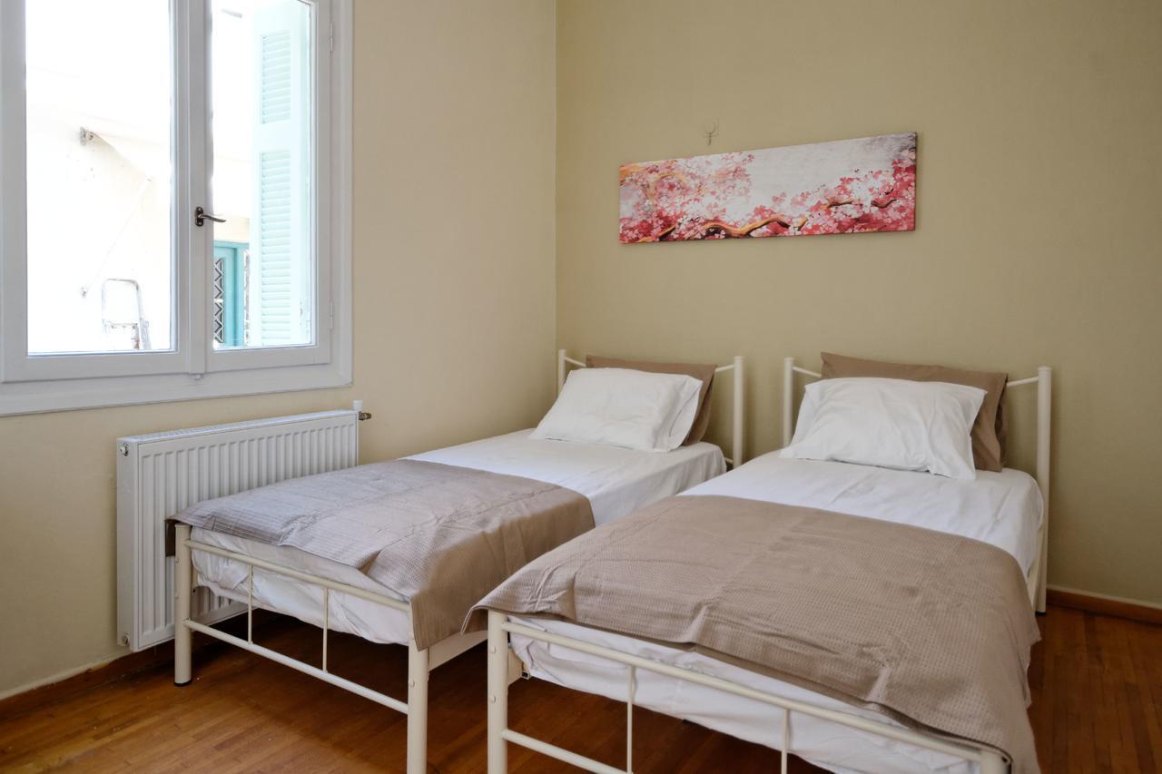 Kosta'S Cottage House Athena Bagian luar foto