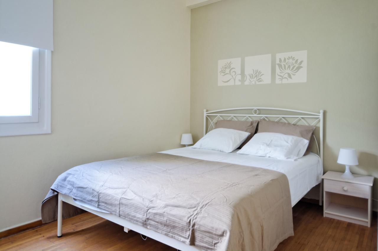 Kosta'S Cottage House Athena Bagian luar foto