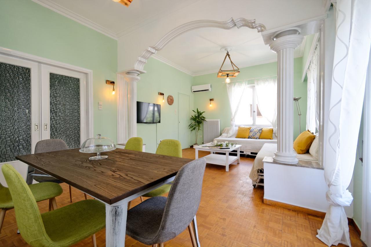Kosta'S Cottage House Athena Bagian luar foto