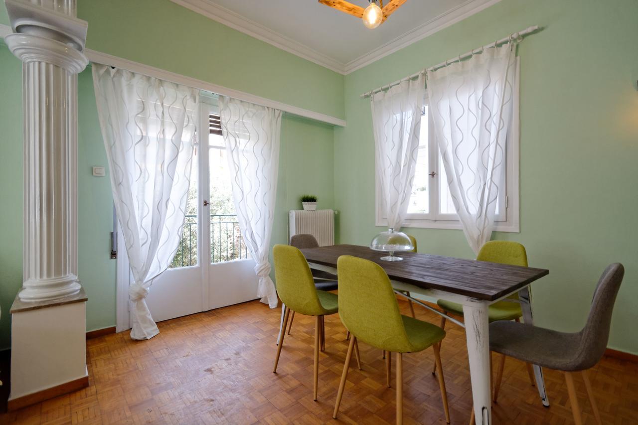 Kosta'S Cottage House Athena Bagian luar foto